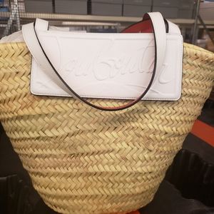 Meet your Posher, Carlos